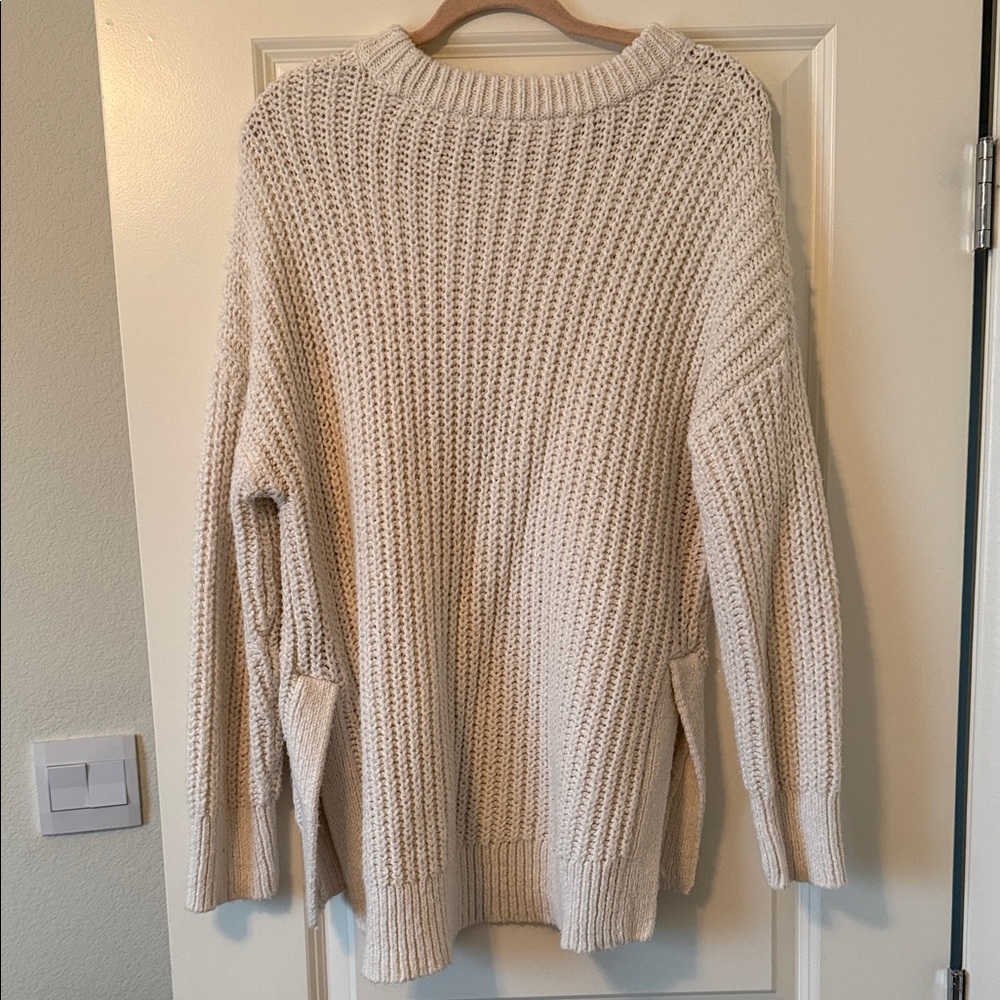 Aerie Oversized Cream Knit Sweater - Picture 3 of 3